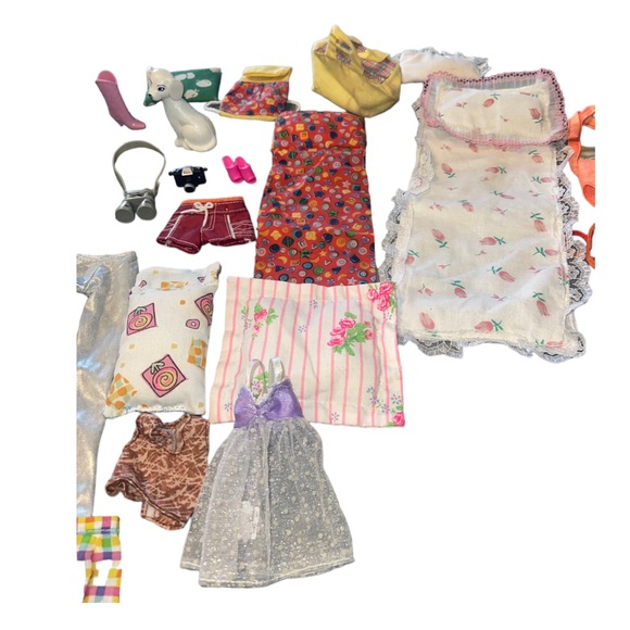 Barbie Accessories Bundle - Picture 4 of 8